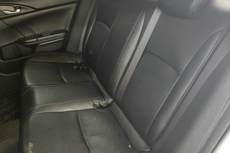Used Honda Civic 2019 180TURBO CVT Shangdong Edition China V Left Rear Seat