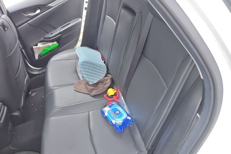 Used Honda Civic 2019 220TURBO CVT Dynamic Edition China VI Left Rear Seat