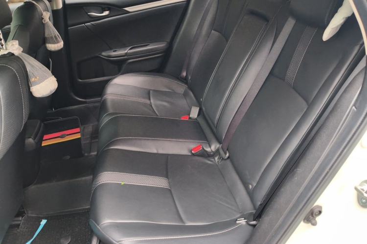 Used Honda Civic 2019 220TURBO CVT Power Edition China VI Emission Standard Left Rear Seat