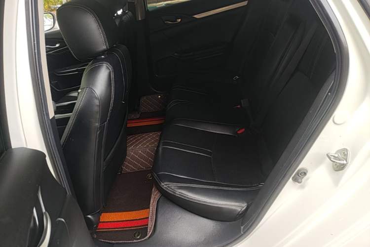 Used Honda Civic 2019 220TURBO CVT Dynamic Edition China VI Left Rear Seat