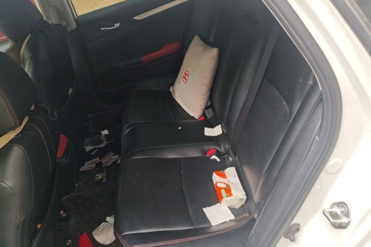 Used Honda Civic 2019 220TURBO CVT Dynamic Edition China VI Left Rear Seat