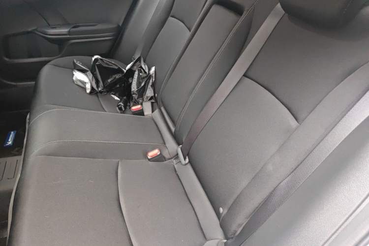 Used Honda Civic 2019 220TURBO CVT Dynamic Edition China VI Left Rear Seat