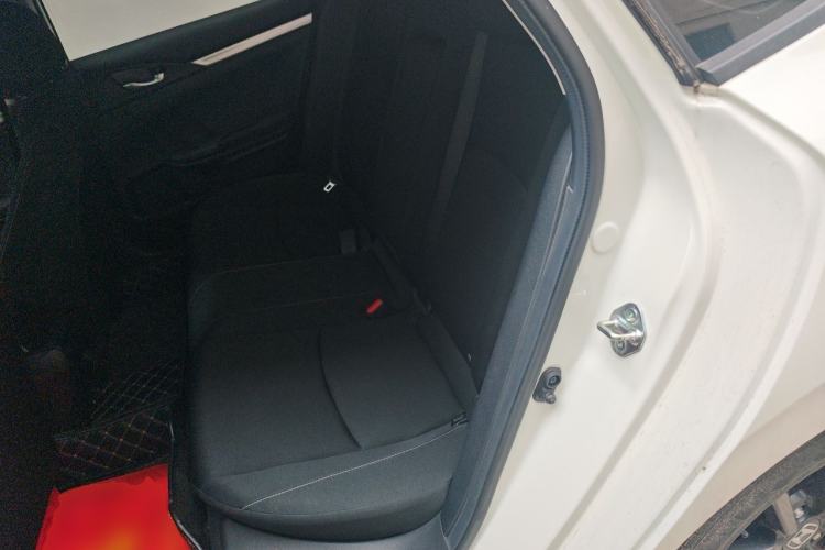Used Honda Civic 2019 220TURBO CVT Dynamic Edition China VI Left Rear Seat
