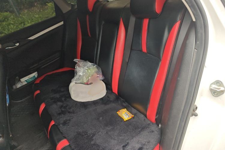 Used Honda Civic 2019 220TURBO CVT Dynamic Edition China VI Left Rear Seat