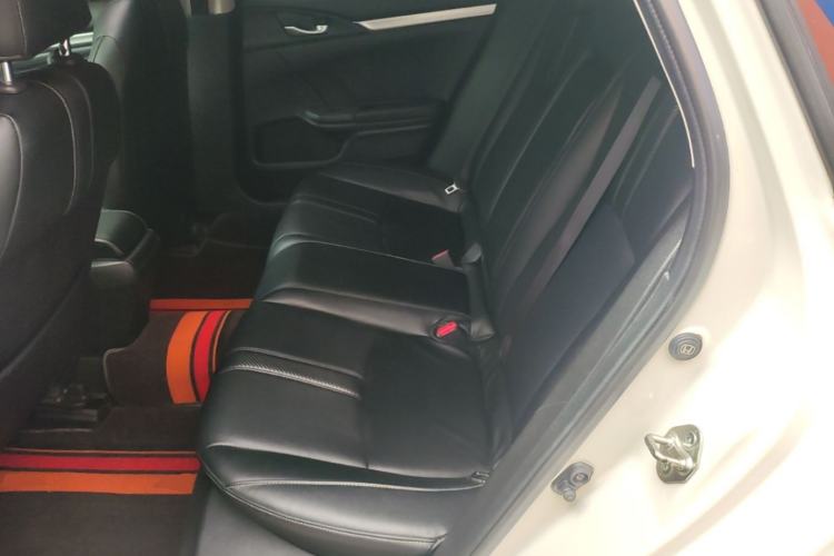 Used Honda Civic 2019 220TURBO CVT Dynamic Edition China VI Left Rear Seat