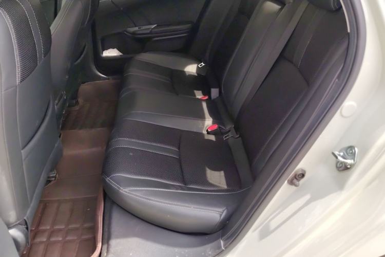Used Honda Civic 2019 220TURBO CVT Dynamic Edition China VI Left Rear Seat