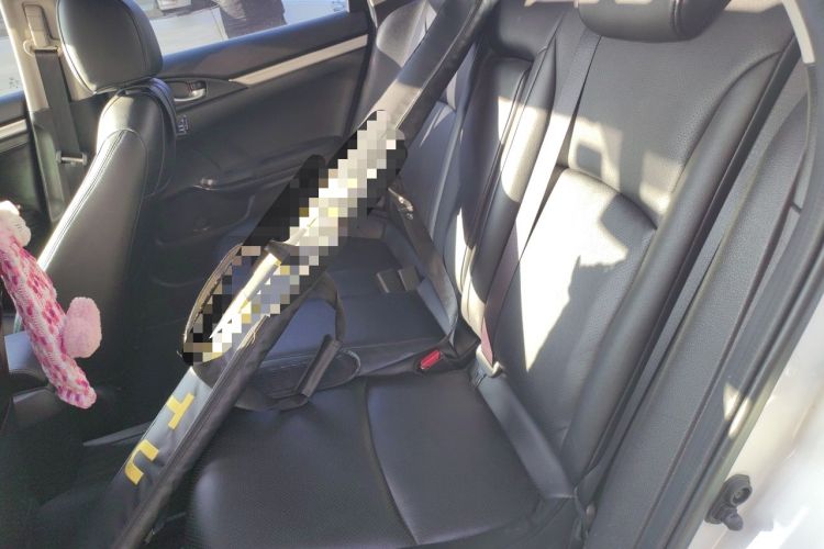 Used Honda Civic 2019 220TURBO CVT Dynamic Edition China VI Left Rear Seat