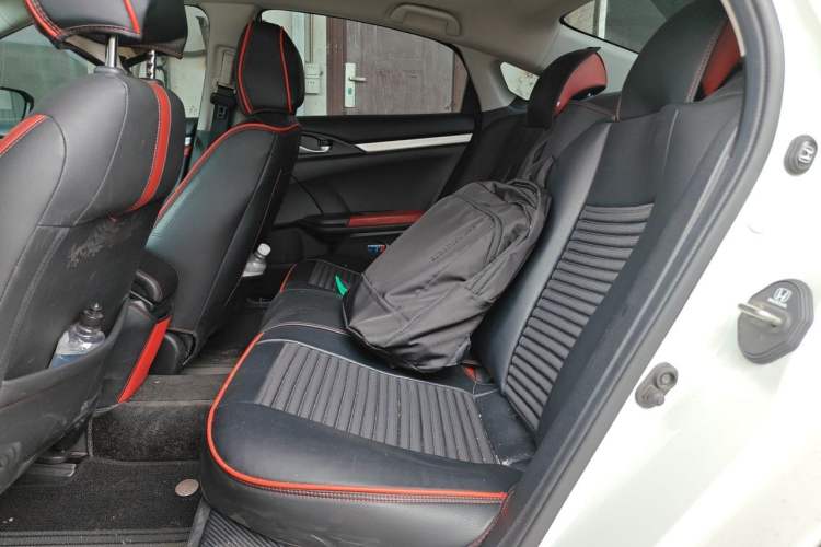 Used Honda Civic 2019 220TURBO CVT Dynamic Edition China V Left Rear Seat