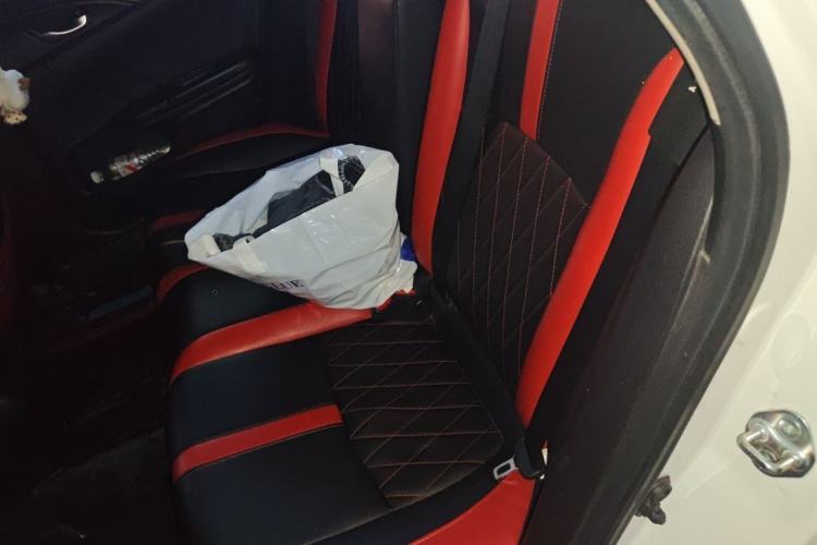 Used Honda Civic 2019 220TURBO CVT Dynamic Edition China VI Left Rear Seat