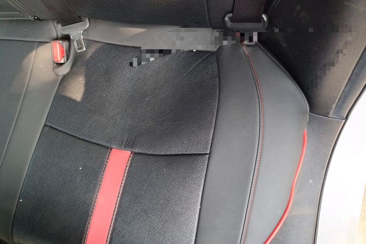 Used Honda Civic 2019 220TURBO CVT Dynamic Edition China VI Left Rear Seat