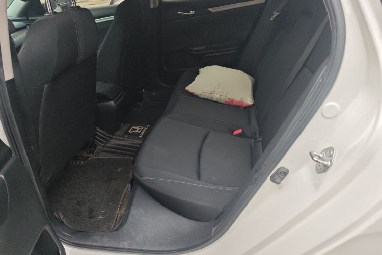 Used Honda Civic 2019 220TURBO CVT Dynamic Edition China VI Left Rear Seat