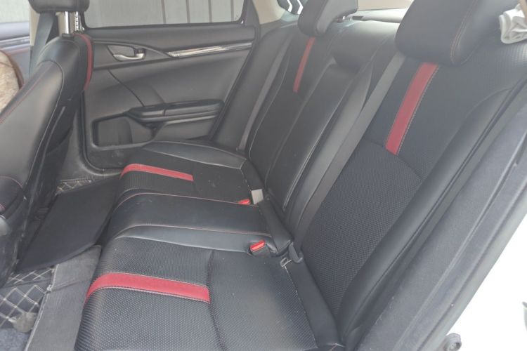 Used Honda Civic 2019 220TURBO CVT Dynamic Edition China VI Left Rear Seat