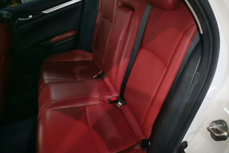 Used Honda Civic 2019 220TURBO CVT Dynamic Edition China VI Left Rear Seat