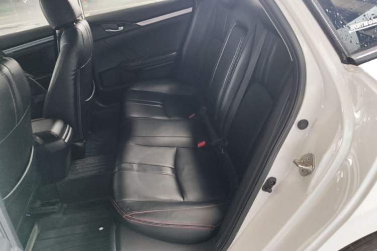 Used Honda Civic 2019 220TURBO CVT Dynamic Edition China VI Left Rear Seat
