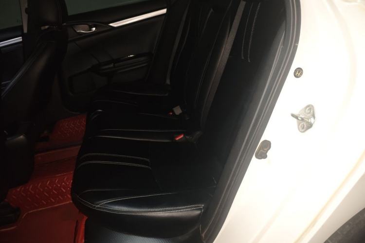 Used Honda Civic 2019 220TURBO CVT Dynamic Edition China VI Left Rear Seat