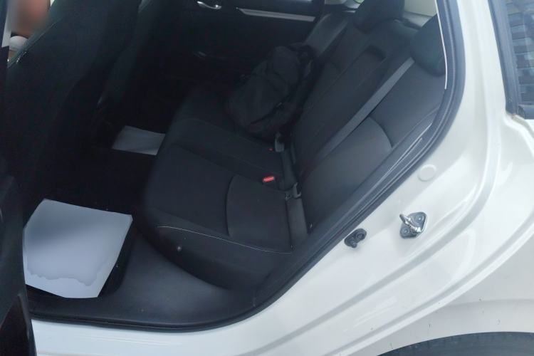 Used Honda Civic 2019 220TURBO CVT Dynamic Edition China VI Emission Standard Left Rear Seat