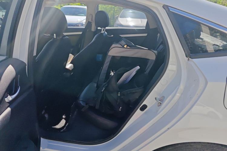 Used Honda Civic 2019 220TURBO CVT Dynamic Edition China VI Left Rear Seat