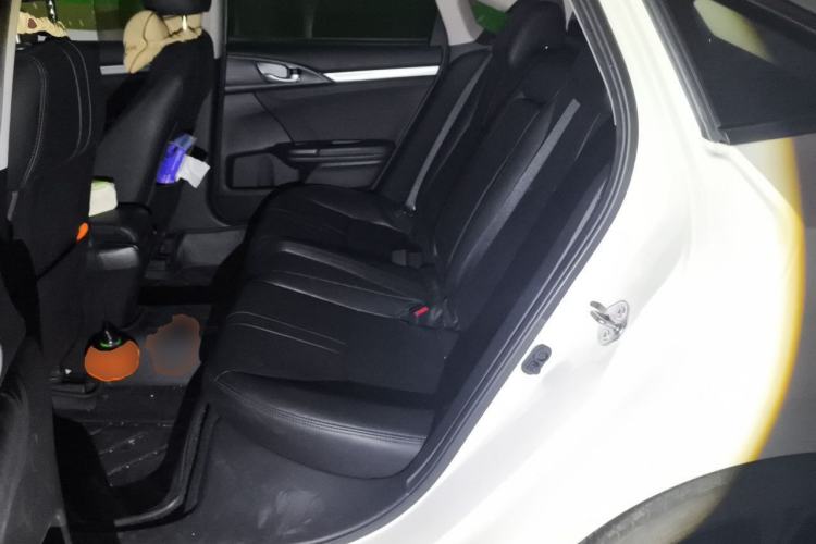 Used Honda Civic 2019 220TURBO CVT Dynamic Edition China VI Emission Standard Left Rear Seat