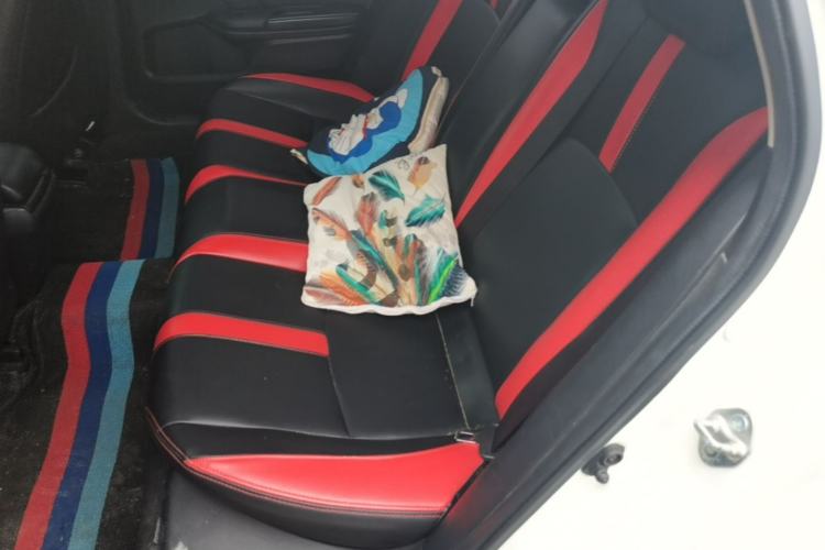Used Honda Civic 2019 220TURBO CVT Dynamic Edition China VI Left Rear Seat