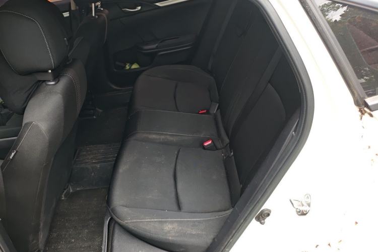 Used Honda Civic 2019 220TURBO CVT Dynamic Edition China VI Left Rear Seat