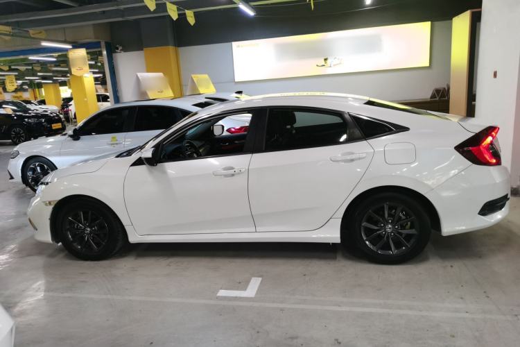 Used Honda Civic 2019 220TURBO CVT Dynamic Edition China VI Left Side