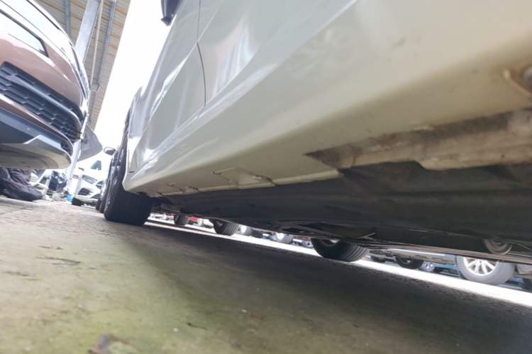 Used Honda Civic 2019 220TURBO CVT Dynamic Edition China VI Left Side Sill
