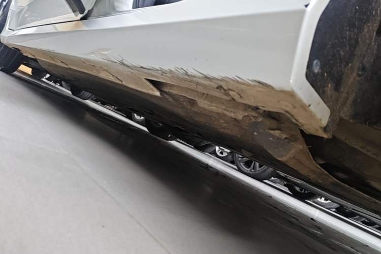 Used Honda Civic 2019 220TURBO CVT Dynamic Edition China VI Left Side Sill