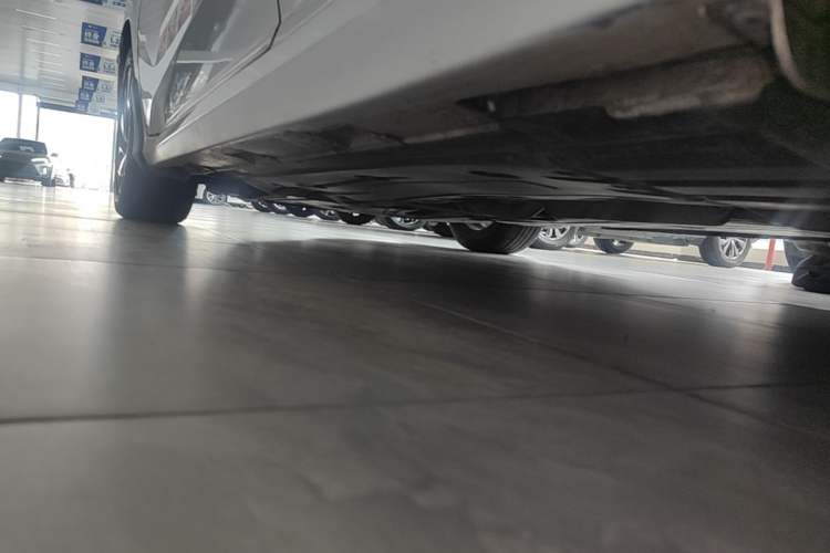 Used Honda Civic 2019 180TURBO CVT Shangyue Edition China V Emission Standard Left Side Sill