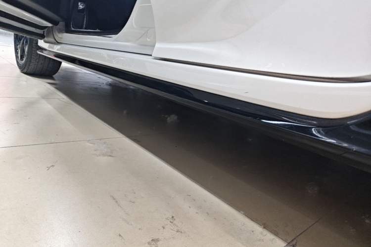 Used Honda Civic 2019 220TURBO CVT Dynamic Edition China VI Emission Standard Left Side Sill
