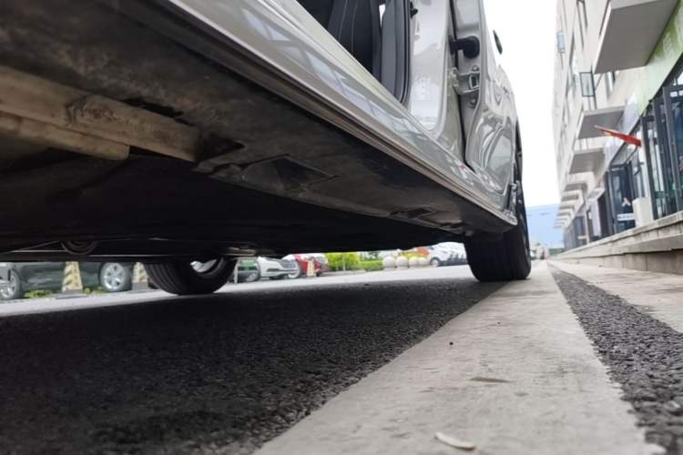 Used Honda Civic 2019 220TURBO CVT Dynamic Edition China VI Emission Standard Left Side Sill