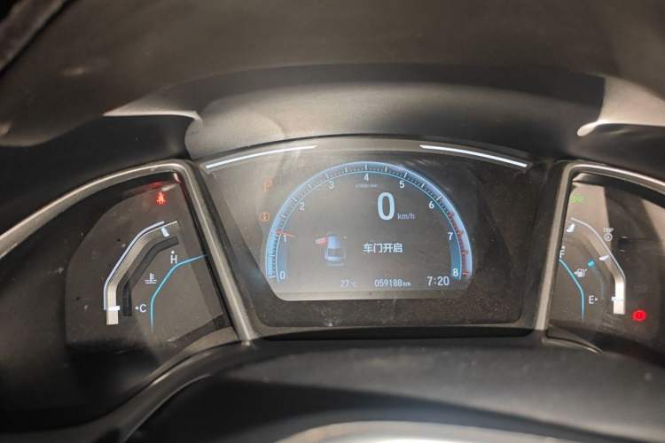 Used Honda Civic 2019 220TURBO CVT Dynamic Edition China VI Odometer Close Up