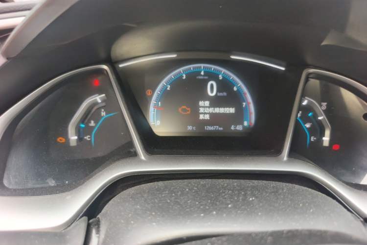 Used Honda Civic 2019 220TURBO Manual Jinkong Edition China V Emission Standard Odometer Close Up
