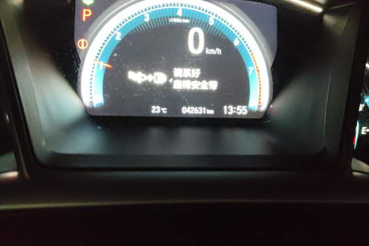 Used Honda Civic 2019 220TURBO CVT Dynamic Edition China V Odometer Close Up