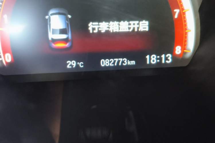 Used Honda Civic 2019 220TURBO CVT Dynamic Edition China VI Emission Standard Odometer Close Up