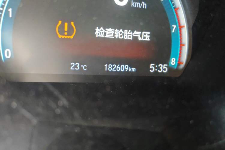 Used Honda Civic 2019 220TURBO CVT Dynamic Edition China VI Odometer Close Up