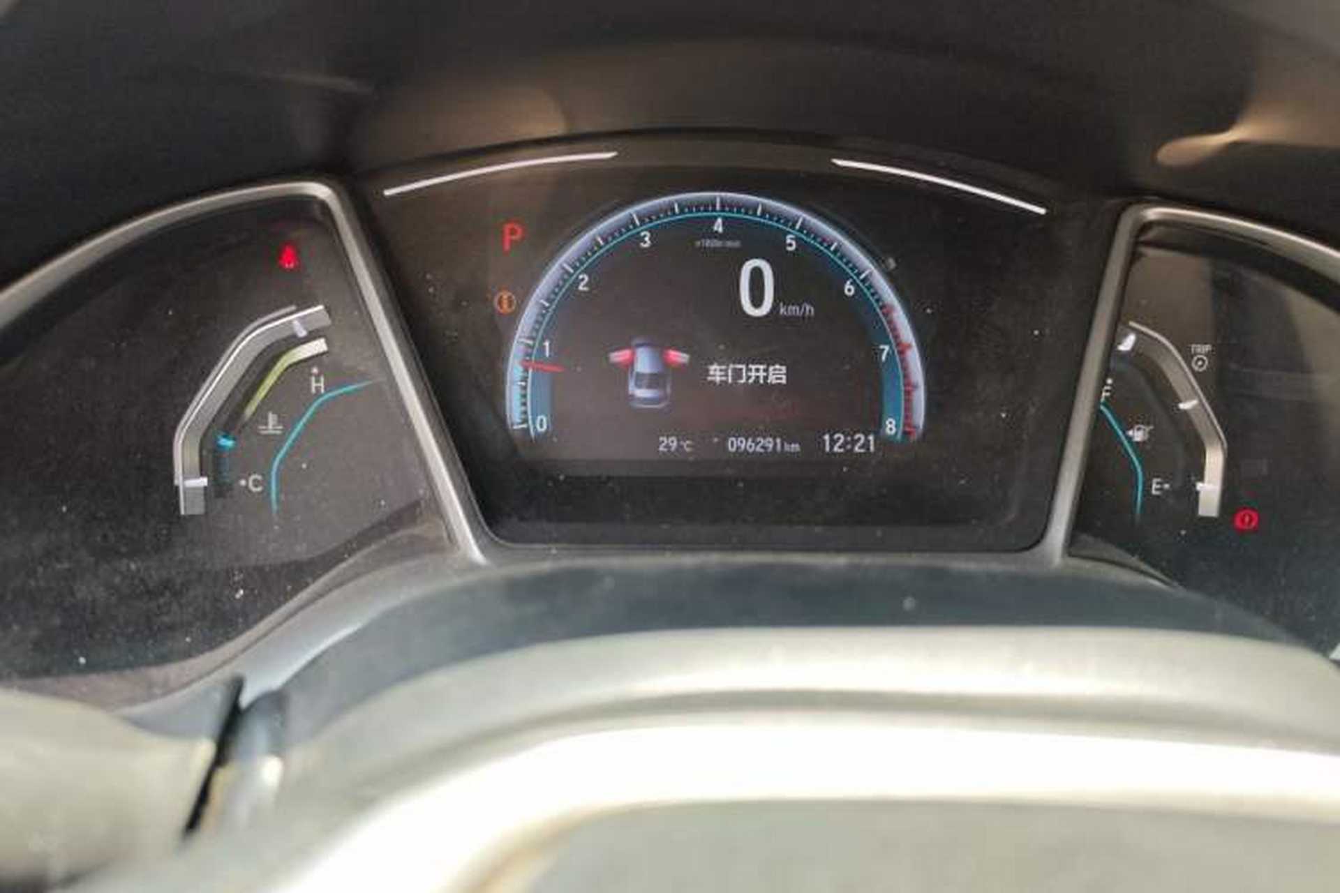 Used Honda Civic 2019 220TURBO CVT Dynamic Edition China V Odometer Close Up