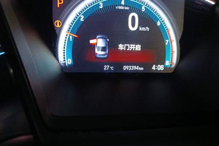 Used Honda Civic 2019 220TURBO CVT Dynamic Edition China V Odometer Close Up