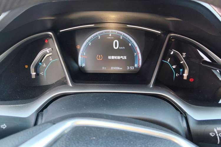 Used Honda Civic 2019 220TURBO Manual Jinkong Edition China VI Odometer Close Up