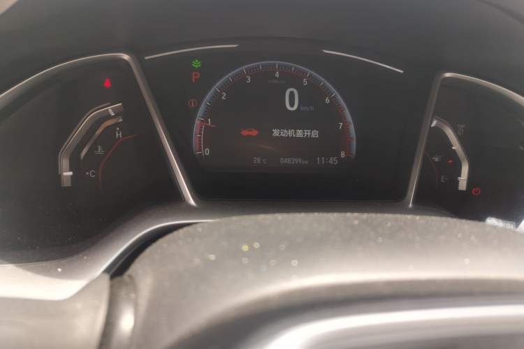 Used Honda Civic 2019 220TURBO CVT Dynamic Edition China VI Emission Standard Odometer Close Up