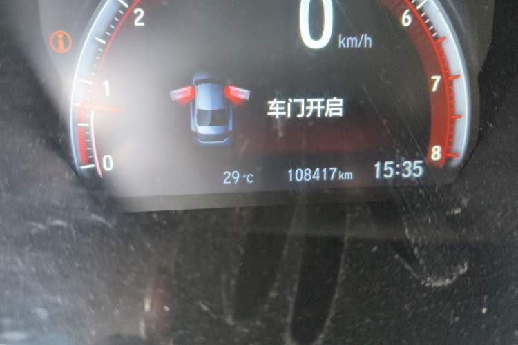 Used Honda Civic 2019 220TURBO CVT Dynamic Edition China VI Emission Standard Odometer Close Up