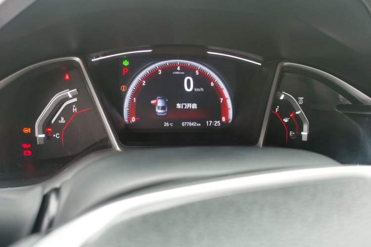 Used Honda Civic 2019 220TURBO CVT Dynamic Edition China VI Emission Standard Odometer Close Up