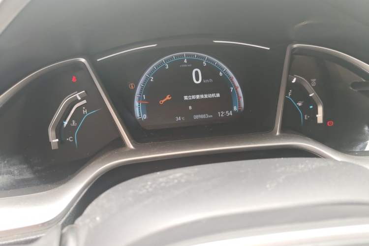 Used Honda Civic 2019 220TURBO Manual Jinkong Edition China VI Odometer Close Up