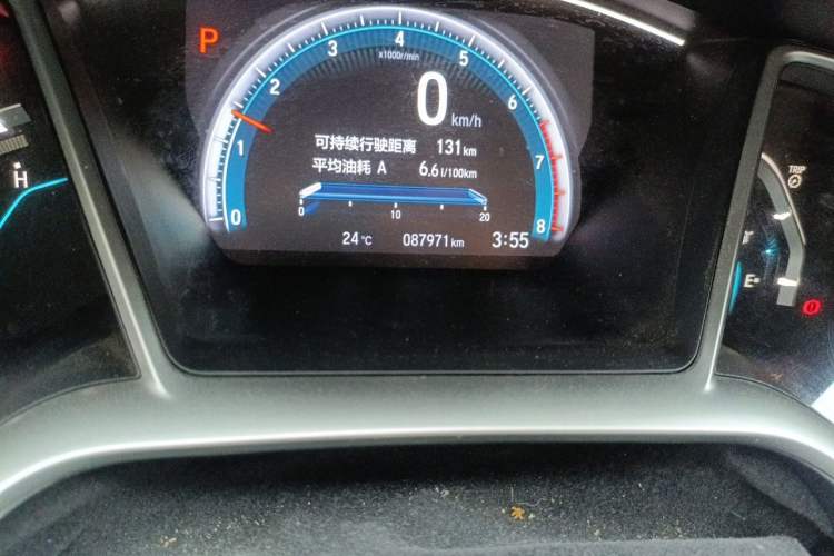 Used Honda Civic 2019 220TURBO CVT Dynamic Edition China VI Odometer Close Up