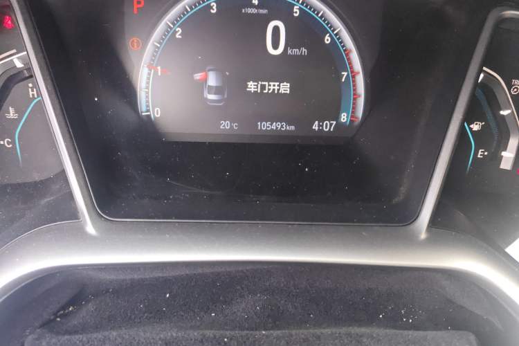 Used Honda Civic 2019 220TURBO CVT Dynamic Edition China VI Odometer Close Up