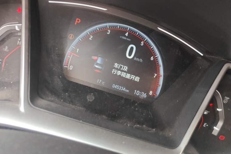 Used Honda Civic 2019 220TURBO CVT Dynamic Edition China VI Emission Standard Odometer Close Up