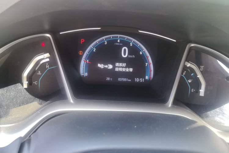 Used Honda Civic 2019 220TURBO CVT Dynamic Edition China VI Odometer Close Up
