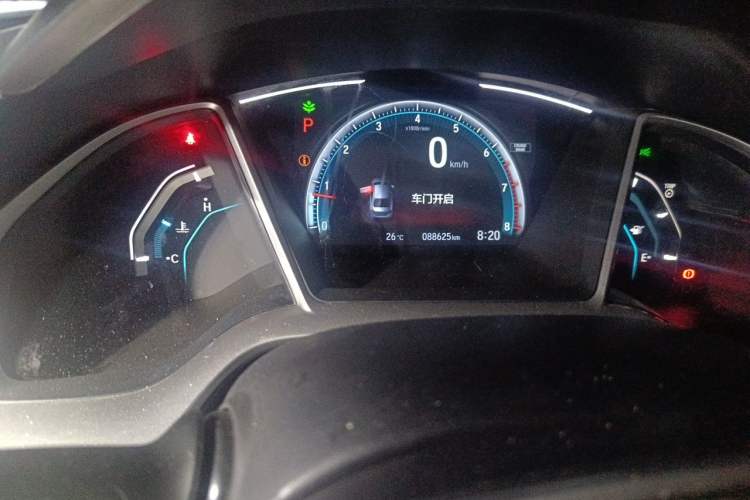 Used Honda Civic 2019 220TURBO CVT Dynamic Edition China VI Odometer Close Up