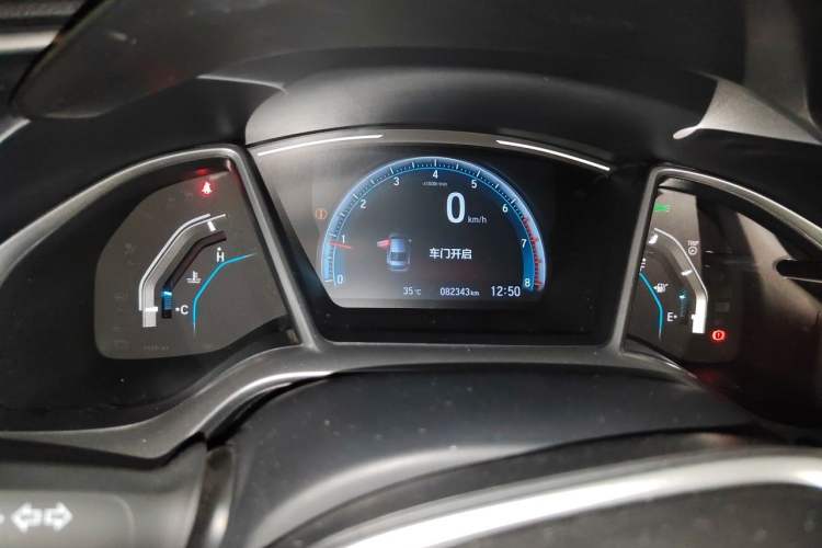 Used Honda Civic 2019 220TURBO Manual Jinkong Edition China VI Odometer Close Up