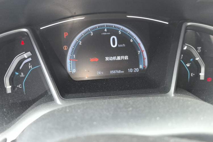 Used Honda Civic 2019 220TURBO CVT Dynamic Edition China VI Odometer Close Up