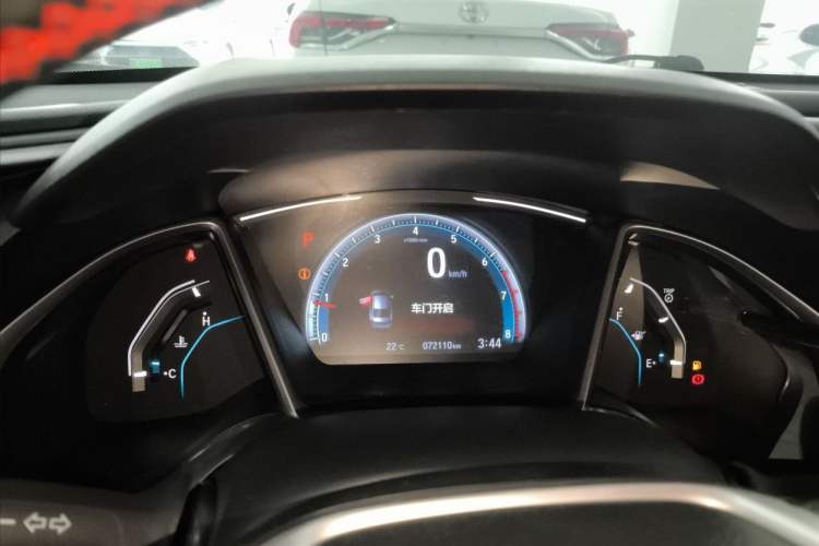 Used Honda Civic 2019 220TURBO CVT Dynamic Edition China VI Odometer Close Up